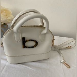 🌼$8🌼 Preloved BEBE Emilia Dome Mini Crossbody